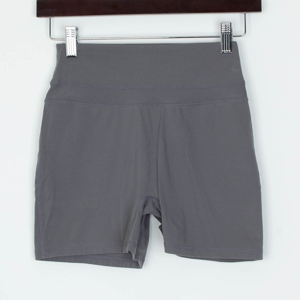 Alphalete Alphaluxe High Waisted Biker Shorts Gray Womens Size XS Athletic‎ Gym